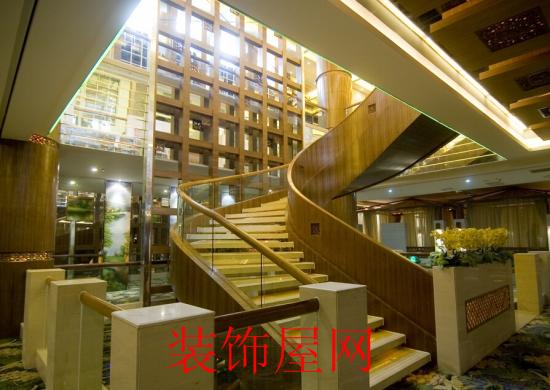 室内旋转楼梯价格一般多少