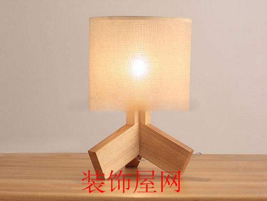 好视力护眼灯怎么样选择和购买