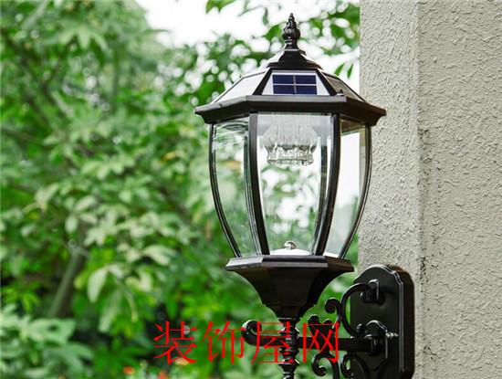 户外壁灯效果图
