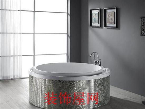 圆形冲浪浴缸