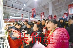 原材料价格“扬起头” 家电标价明显贵了