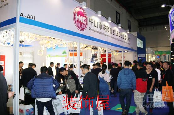 LED专业委员会首次组团亮相灯博会
