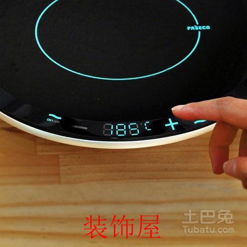 能折叠进墙壁的烟机和灶具 科技感十足 能折叠进墙壁的烟机和灶具 科技感十足